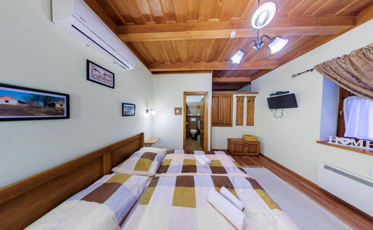Tóth Vendégház és Apartmanház Újfehértó Extérieur photo