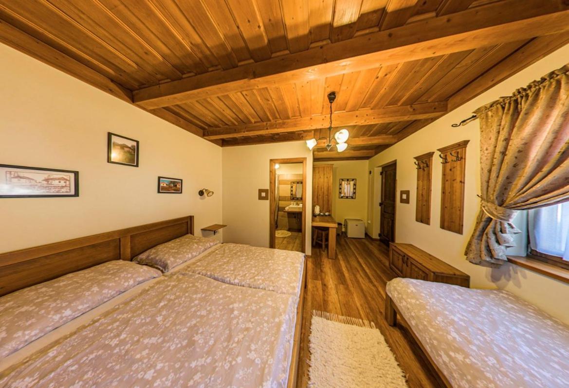 Tóth Vendégház és Apartmanház Újfehértó Extérieur photo
