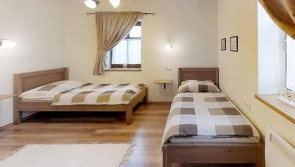 Tóth Vendégház és Apartmanház Újfehértó Extérieur photo