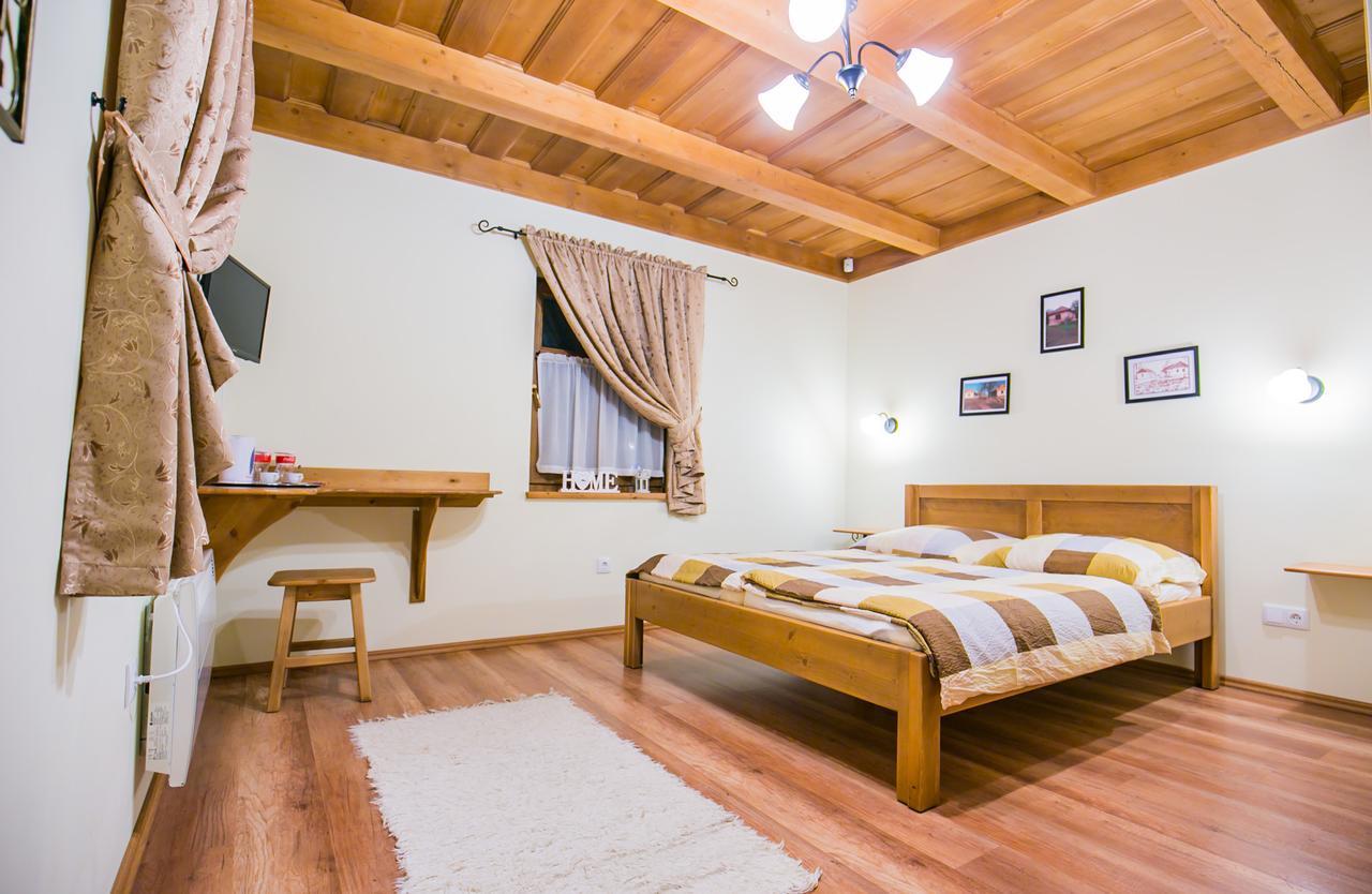 Tóth Vendégház és Apartmanház Újfehértó Extérieur photo