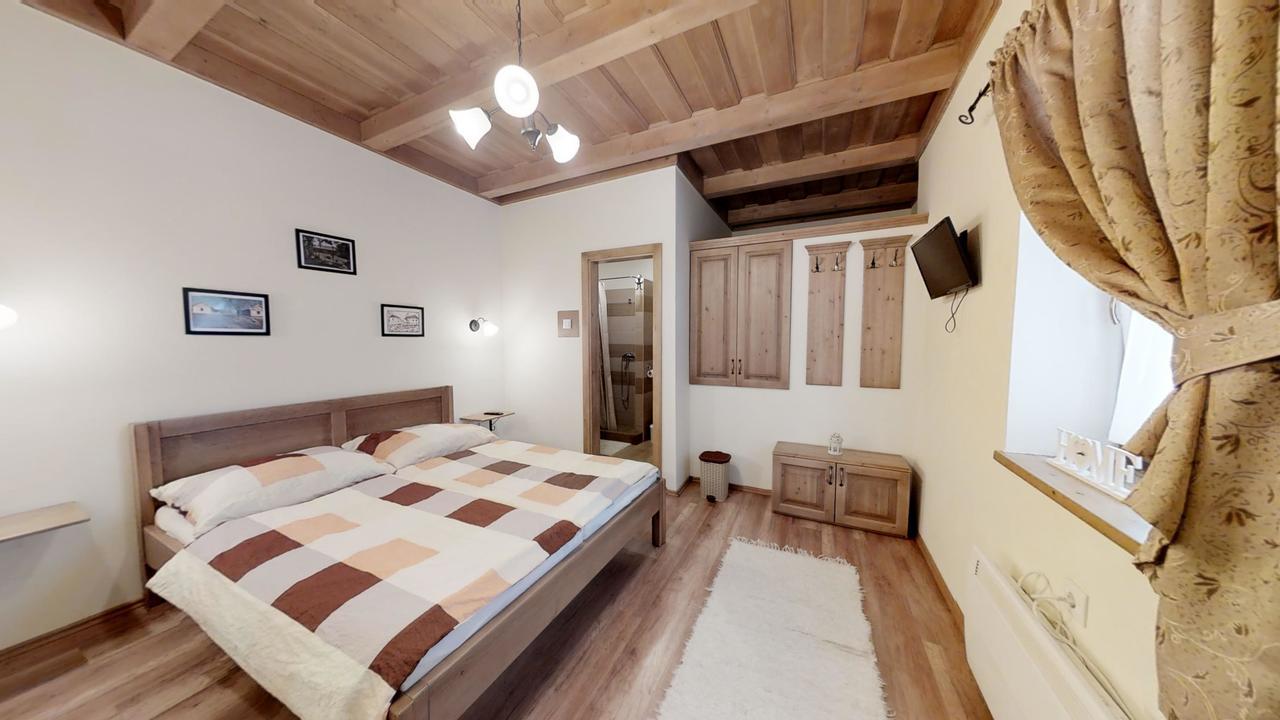 Tóth Vendégház és Apartmanház Újfehértó Extérieur photo