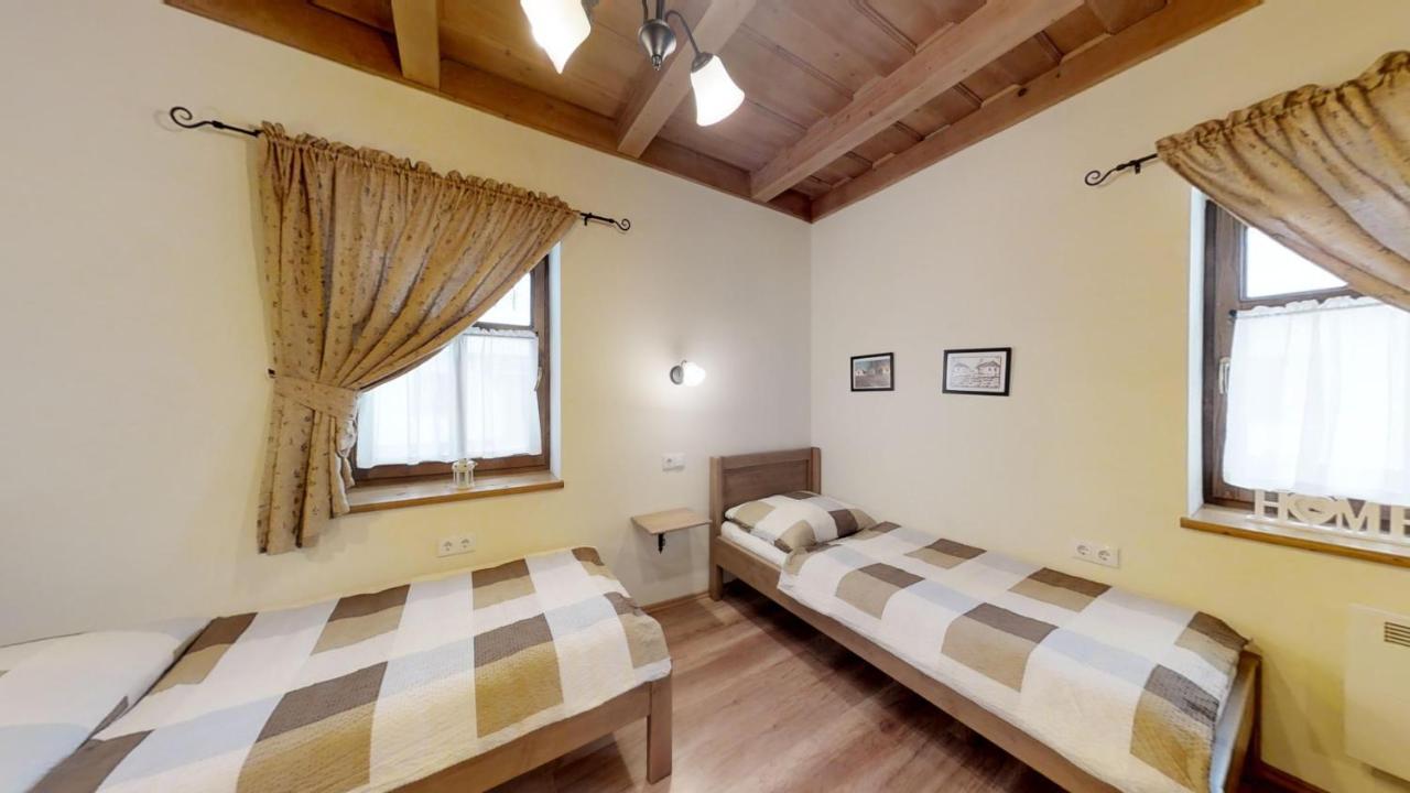 Tóth Vendégház és Apartmanház Újfehértó Extérieur photo