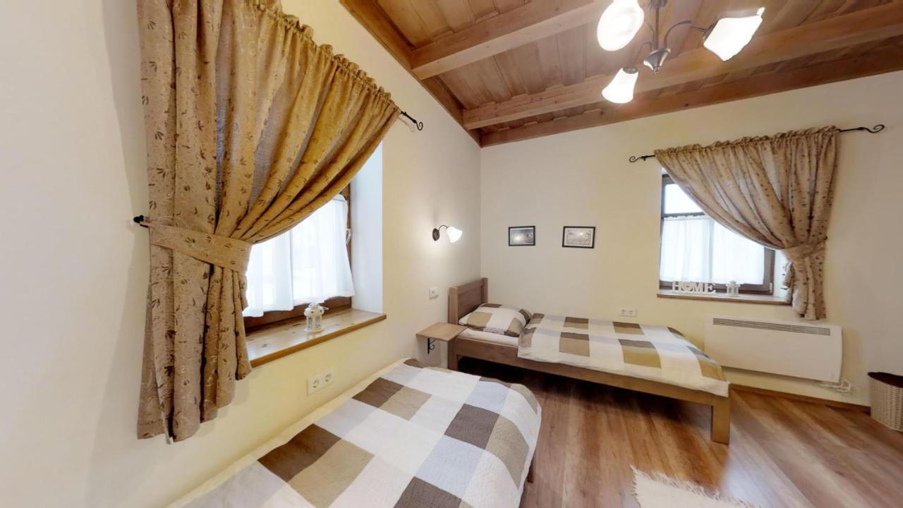 Tóth Vendégház és Apartmanház Újfehértó Extérieur photo